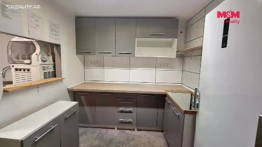Pronájem obchodního prostoru 18 m² Nádražní, Český Těšín