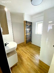Pronájem rodinného domu 120 m², pozemek 389 m² Kostelec nad Černými lesy