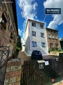 Prodej rodinného domu 290 m², pozemek 431 m²