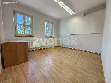 Pronájem bytu pokoje 10 m² 2. května, Zlín