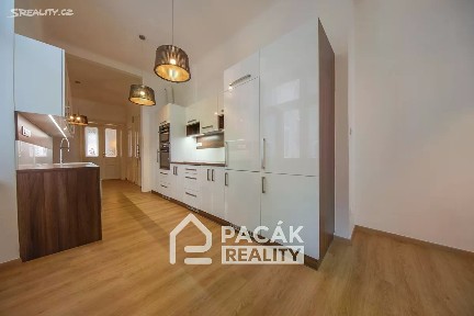 Pronájem bytu 3+1 123 m² Kollárovo nám., Olomouc