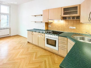 Pronájem bytu 3+1 134 m² Balbínova, Praha - Vinohrady