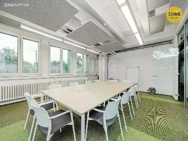 Pronájem kanceláře 1152 m²