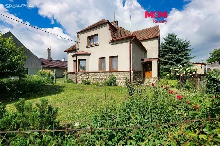 Prodej rodinného domu 120 m², pozemek 1668 m²