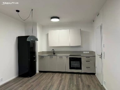 Pronájem bytu 2+kk 60 m² Praha - Praha 3