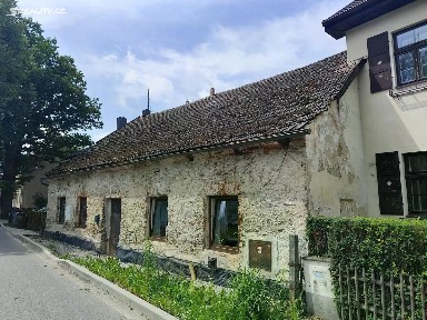 5. května, Volary