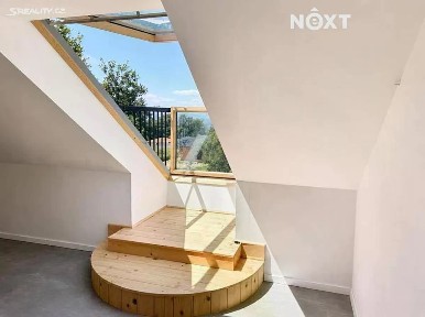 Pronájem bytu 3+1 140 m² Hosín