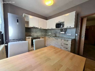 Prodej bytu 3+1 70 m² Rolnická, Brno - Bohunice