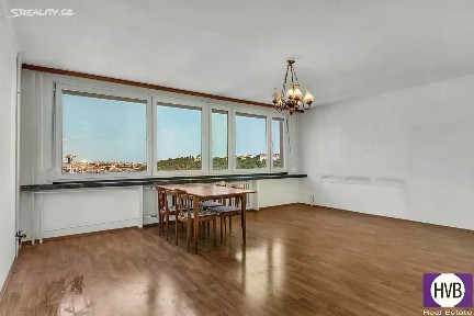 Prodej bytu 4+1 87 m² Holečkova, Praha - Smíchov