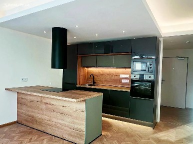 Pronájem bytu 2+kk 45 m² Fabiánové, Praha - Hlubočepy