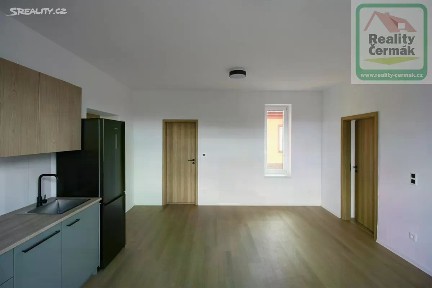 Pronájem bytu 3+kk 60 m²