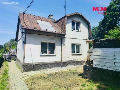 Prodej rodinného domu 120 m², pozemek 519 m²