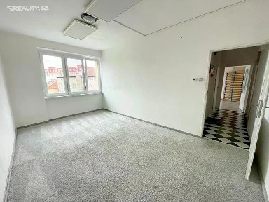 Pronájem bytu 2+1 56 m² Vinohradská, Litvínov - Horní Litvínov