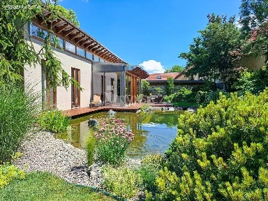 Prodej obchodního prostoru 130 m²
