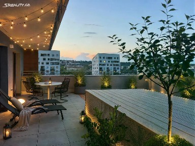 Prodej bytu 2+kk 67 m² Gerstelova, Praha - Vysočany