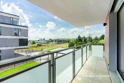 Pronájem bytu 3+kk 80 m² Do zahrádek II, Praha - Třebonice