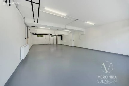 Prodej obchodního prostoru 76 m² Šromova, Praha - Černý Most