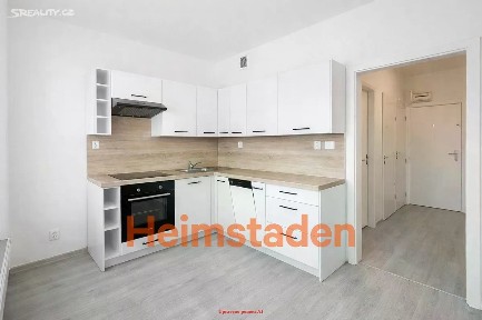 Pronájem bytu 2+kk 53 m² Nálepkova, Ostrava - Poruba