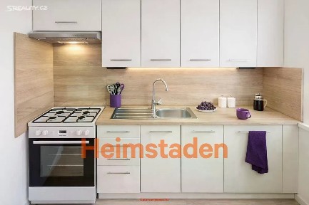 Pronájem bytu 3+1 73 m² Výstavní, Ostrava - Mariánské Hory
