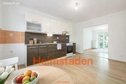 Pronájem bytu 2+1 47 m² Porubská, Ostrava - Poruba