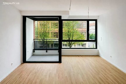 Prodej bytu 1+kk 41 m² Hartigova, Praha - Žižkov