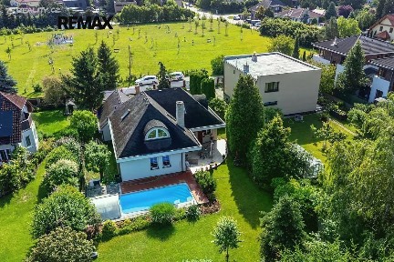 Prodej rodinného domu 189 m², pozemek 877 m² Jezevčí, Praha - Šeberov