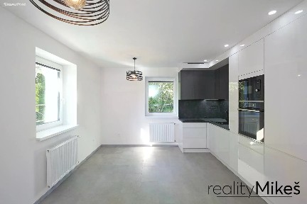 Pronájem bytu 3+kk 62 m² Puškinova, Liberec