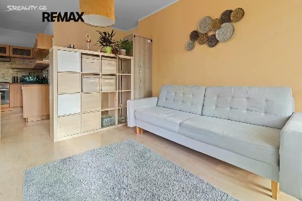 Pronájem bytu 3+kk 61 m² Lipnická, Praha - Kyje