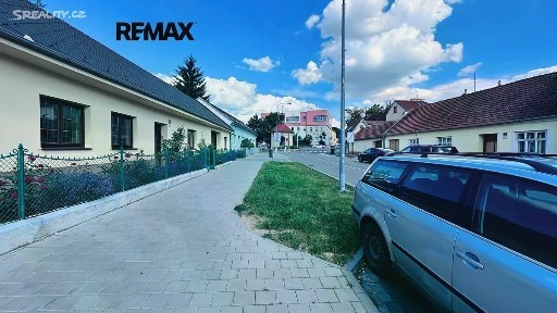 Pronájem bytu 3+kk 80 m² Přemyslovo náměstí, Brno - Slatina