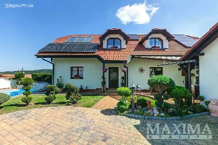 Prodej rodinného domu 245 m², pozemek 773 m²