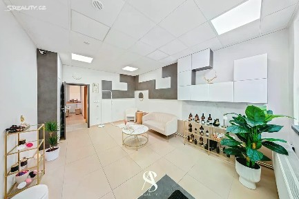 Prodej obchodního prostoru 49 m² Komenského, Olomouc