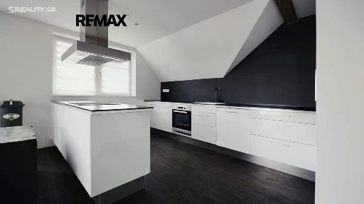 Pronájem bytu 2+kk 121 m² Žampachova, Brno - Černá Pole