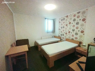 Hluboká, Turnov