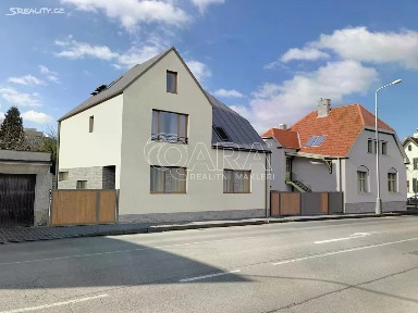 Prodej bytu 5+kk 104 m² K Nemocnici, Kladno