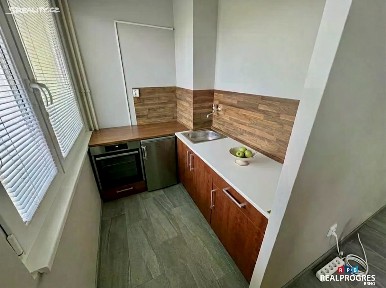 Prodej bytu 1+kk 36 m² Křičkova, Pardubice - Polabiny
