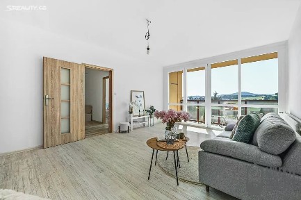 Prodej bytu 3+1 70 m² Vackova, Liberec - Liberec XXIII-Doubí