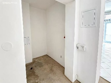 Prodej kanceláře 74 m² Zenklova, Praha - Libeň