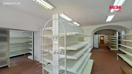 Pronájem obchodního prostoru 170 m²