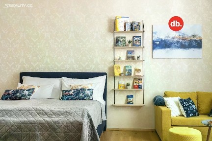 Prodej bytu 1+1 44 m² Raisova, Karlovy Vary