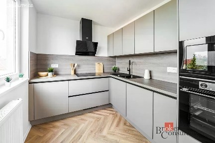 Prodej bytu 3+1 65 m² Dukelská, Sezimovo Ústí