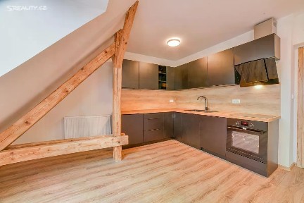 Pronájem bytu 3+kk 116 m² 17. listopadu, Cheb