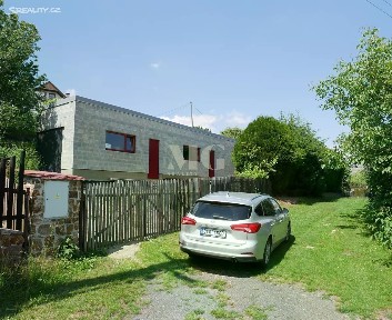 Zaječov