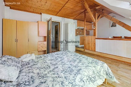 Prodej bytu 1+kk 44 m² Sinkulova, Praha - Podolí