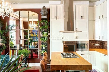 Pronájem bytu 4+1 150 m²