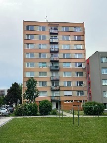 Prodej bytu 2+1 57 m² K Hájence, Sezimovo Ústí