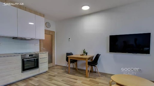 Prodej bytu 2+kk 52 m² Oty Bubeníčka, Praha - Uhříněves