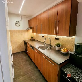 Prodej bytu 3+kk 81 m² Galandova, Praha - Řepy
