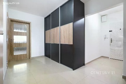 Prodej bytu 4+kk 72 m² Daškova, Praha - Modřany