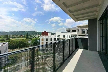 Pronájem bytu 3+kk 84 m² Kolmanova, Praha - Modřany