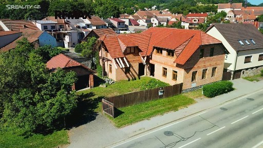 Palackého, Předklášteří